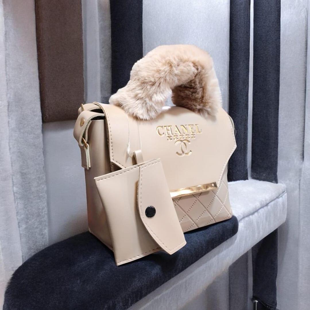 Luxury women's quilted crossbody handbag perfect for office, shopping, parties, travel and daily use.